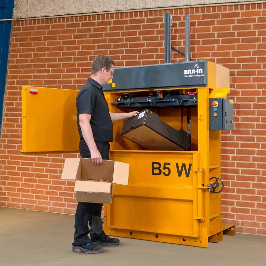 Bramidan ballepresse B5W papp