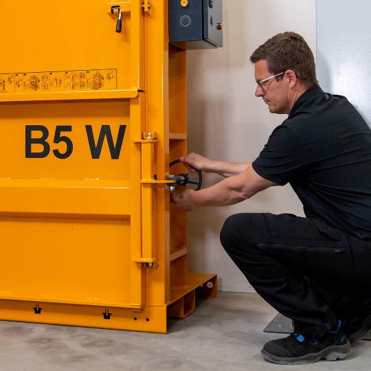 Bramidan B5W ballepresse dreiehjul - lukkespindel